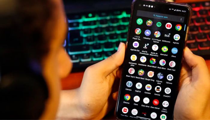  AGU pede que PF investigue usuários que publicaram vídeos misóginos 